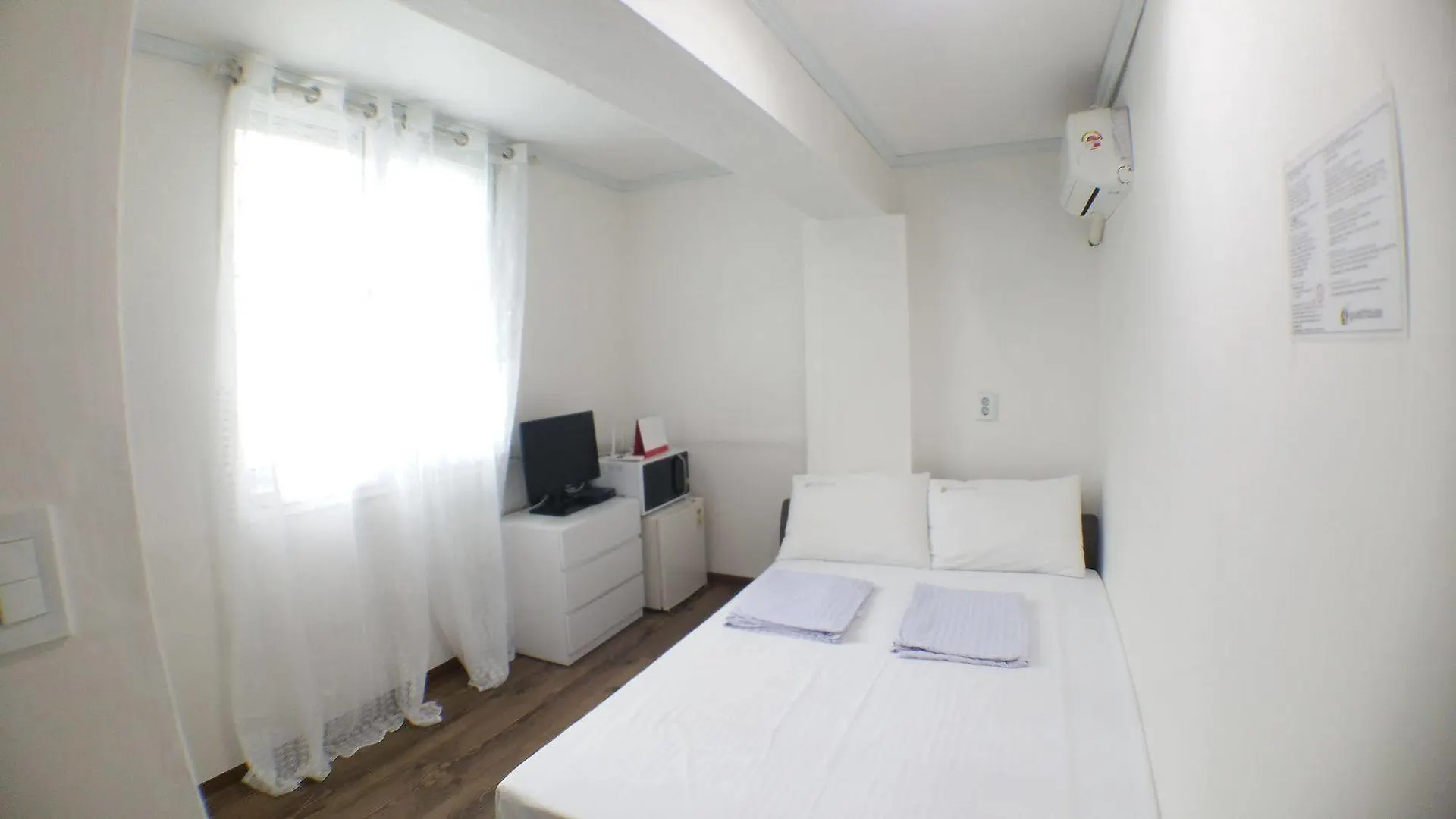 ** 게스트하우스 24 Guesthouse Sinchon Hongdae 서울특별시 대한민국