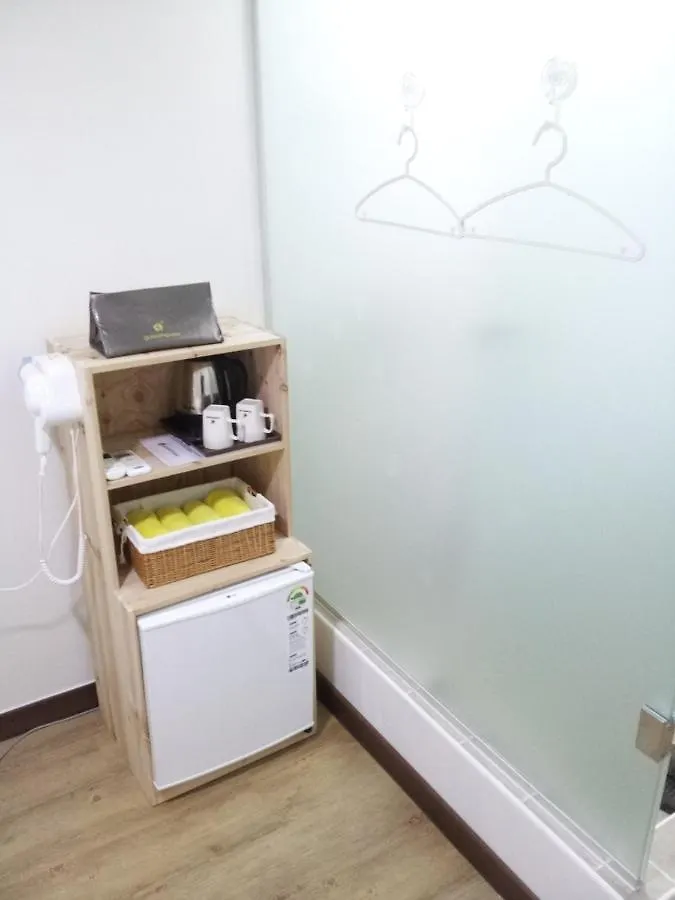 24 Guesthouse Sinchon Hongdae 서울특별시